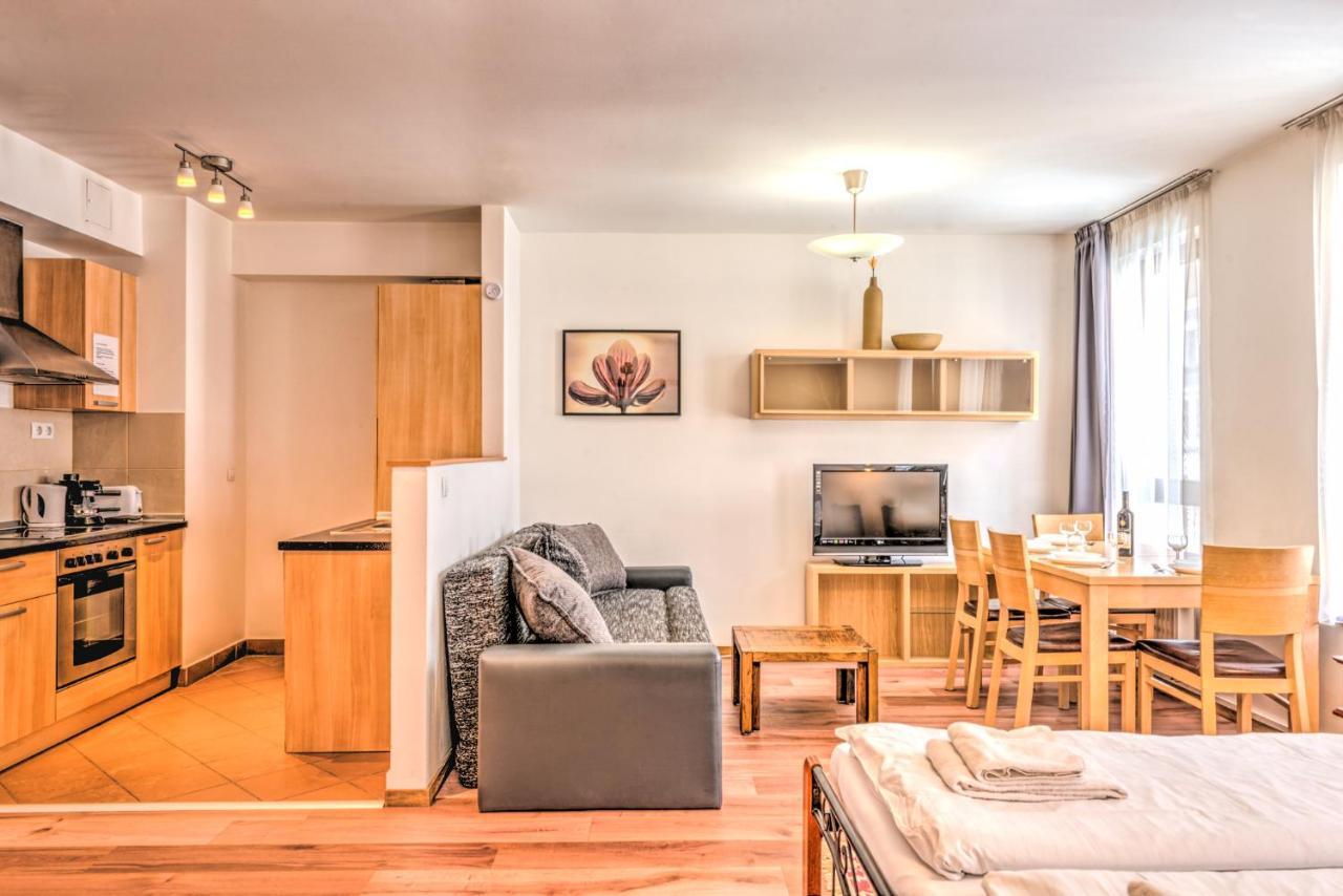 Central Capital Apartments Budapeszt Zewnętrze zdjęcie