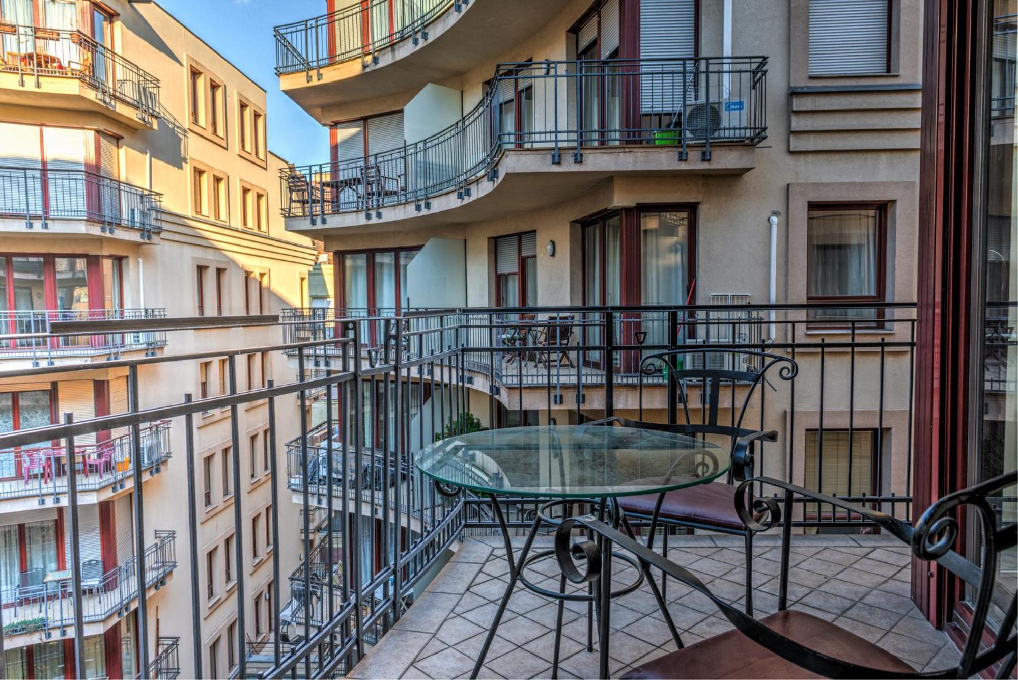 Central Capital Apartments Budapeszt Zewnętrze zdjęcie